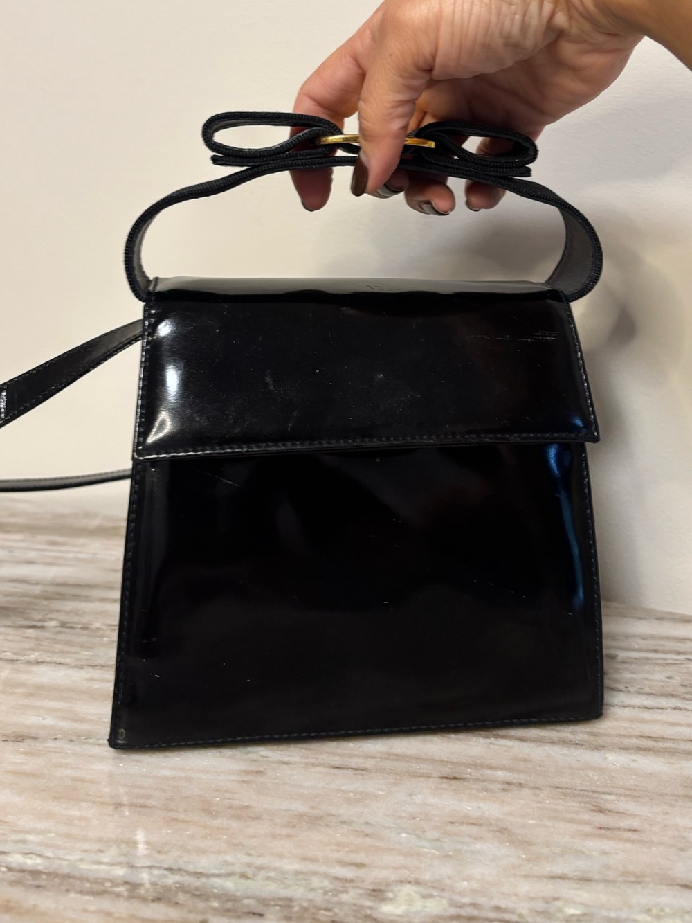 Salvatore Ferragamo Vara Bow Patent Leather Crossbody/Top Handle Bag Black Italy - Picture 4 of 16